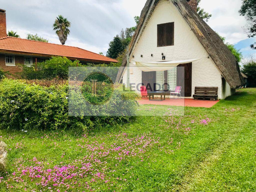 #3689 - Casa para Temporada en Atlántida - UY-CA