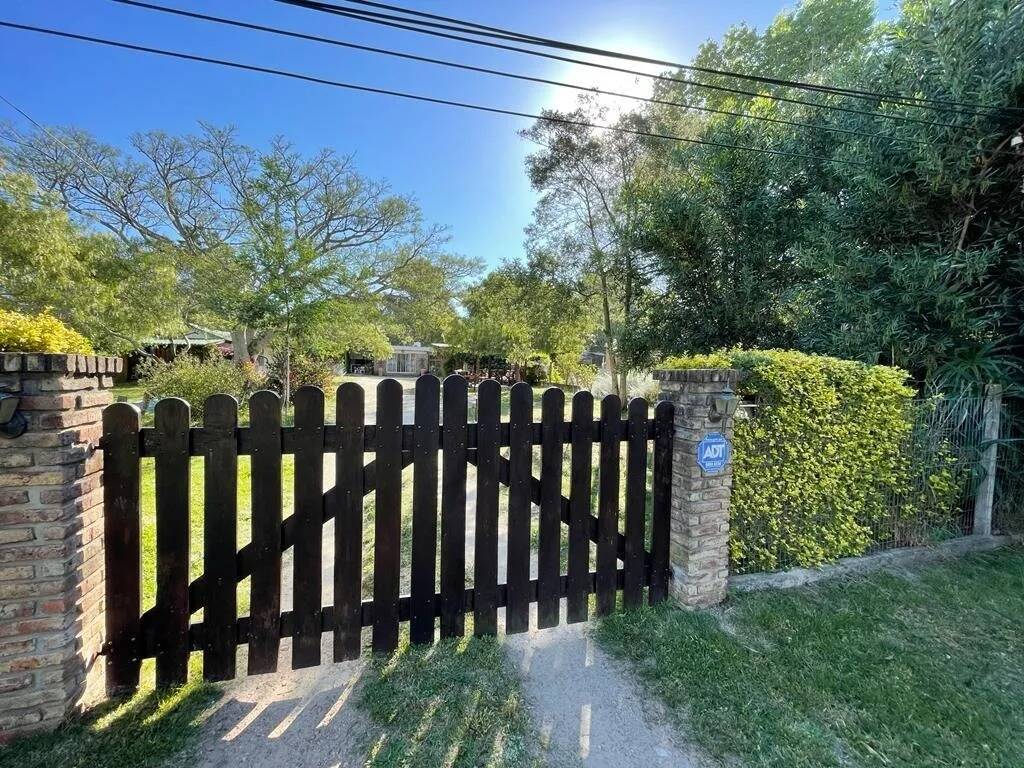 #808 - Casa para Temporada en Atlántida - UY-CA