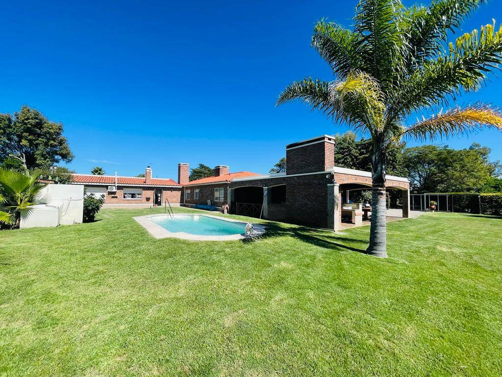 #889 - Casa para Venta en La Floresta - UY-CA