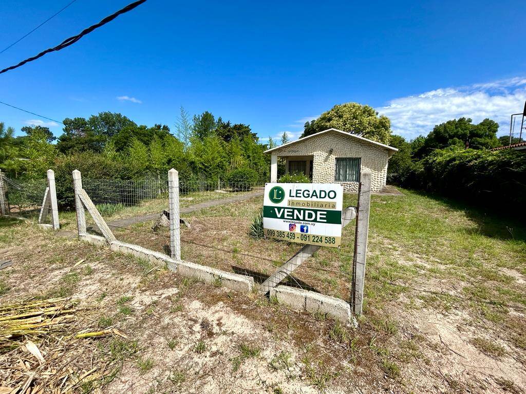 #1076 - Casa para Venta en Parque del Plata - UY-CA