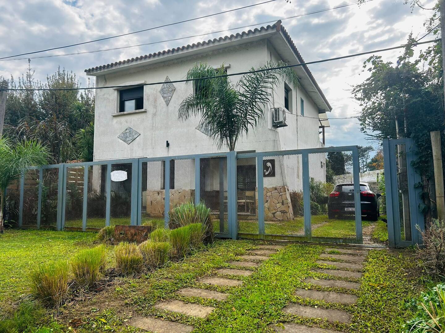 #1175 - Casa para Venta en La Floresta - UY-CA