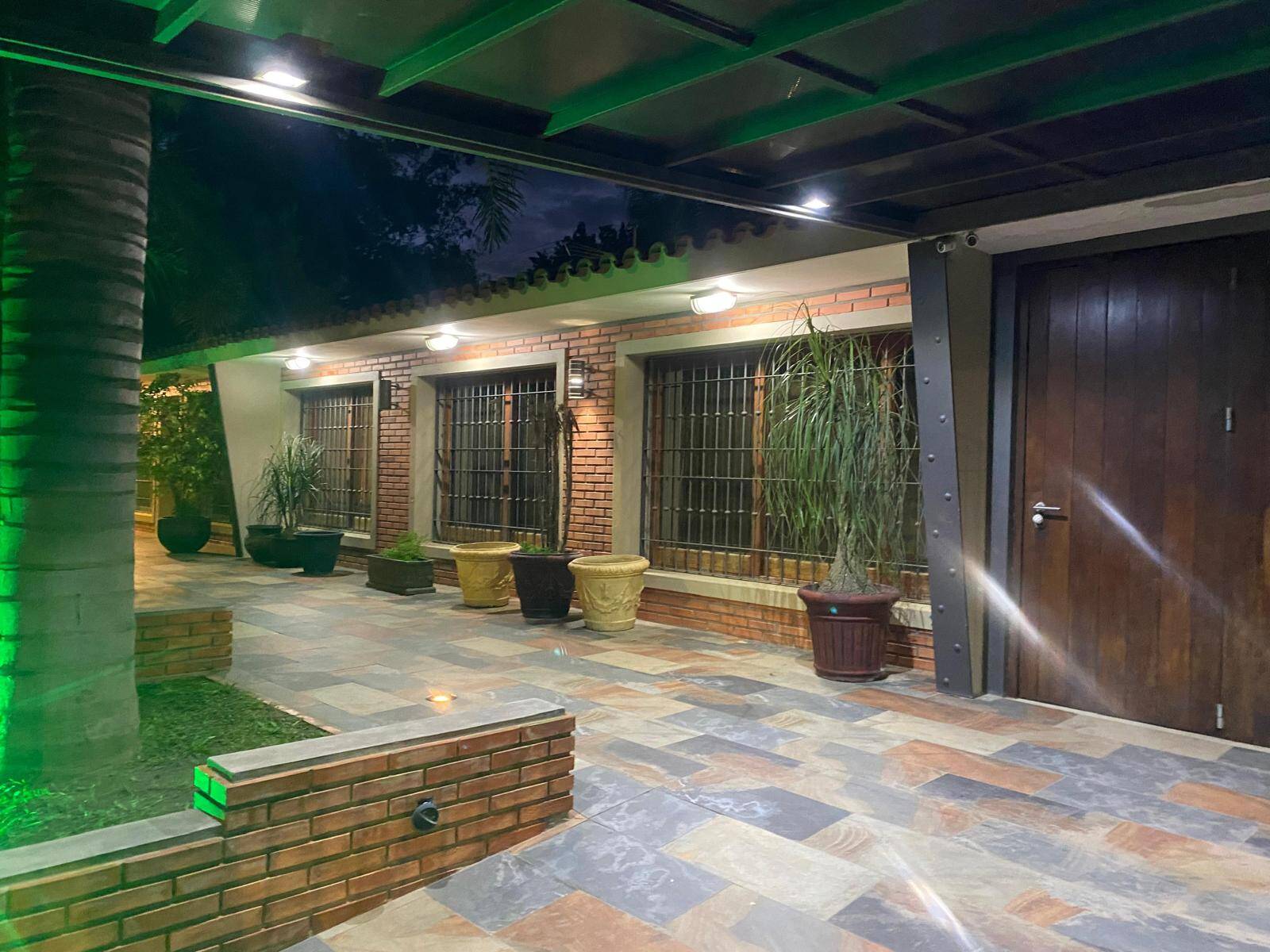 #1319 - Casa para Venta en Parque del Plata - UY-CA