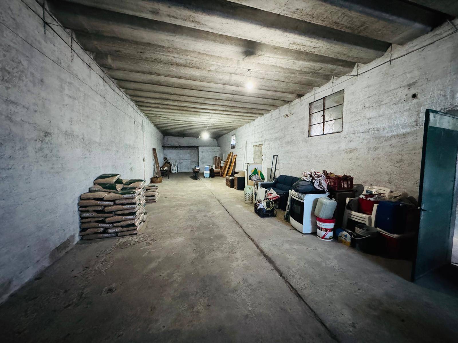 #1416 - Oficina para Venta en Las Toscas - UY-CA