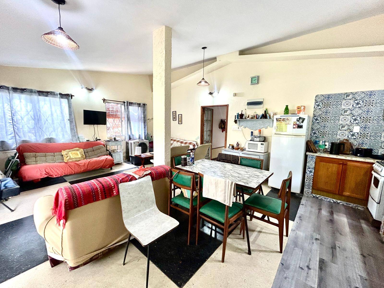 #1438 - Casa para Alquiler en Las Toscas - UY-CA