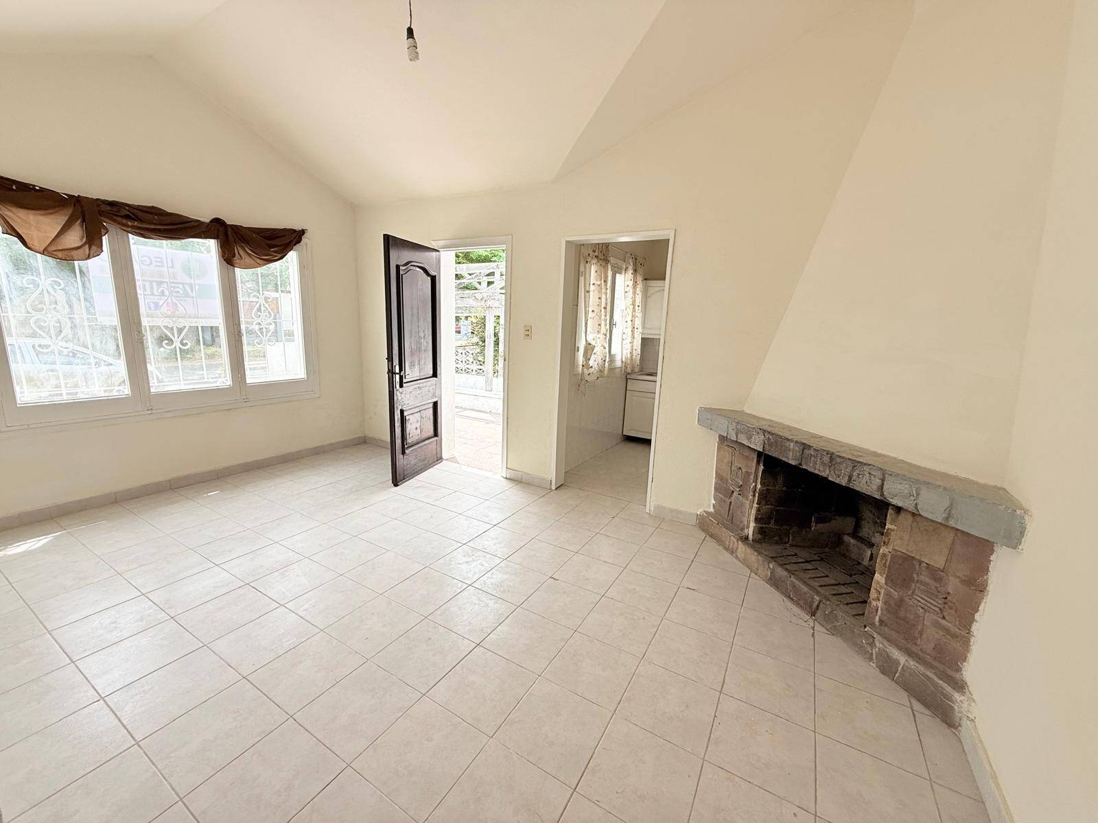 #1514 - Casa para Venta en Las Toscas - UY-CA