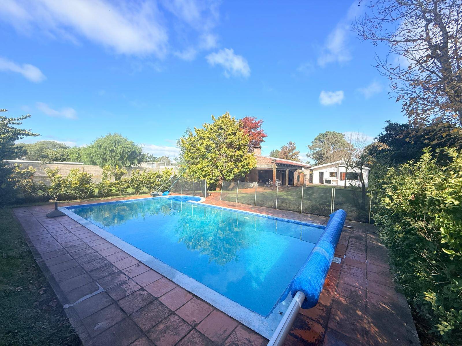 #1566 - Casa para Venta en Las Toscas - UY-CA