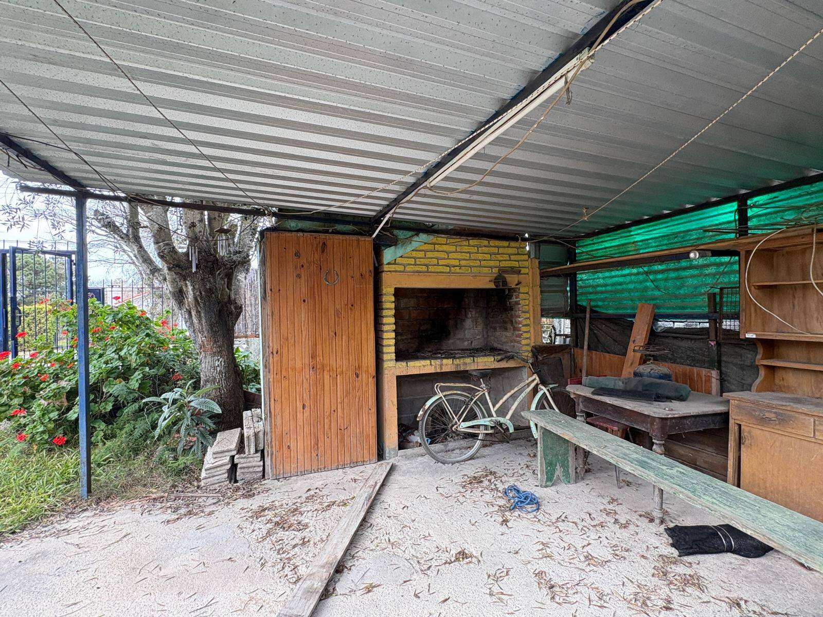 #1575 - Casa para Venta en Las Toscas - UY-CA