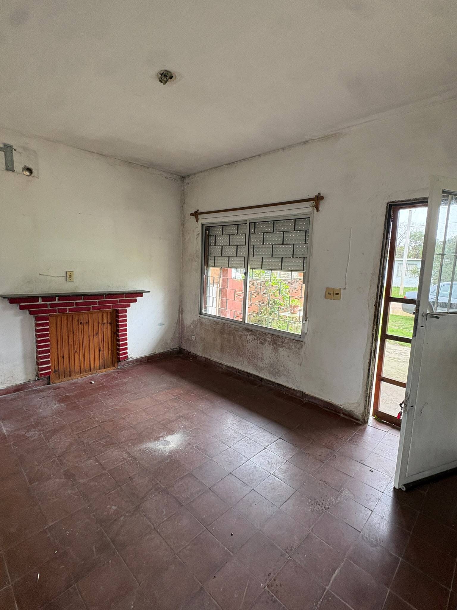 #1578 - Casa para Alquiler en Las Toscas - UY-CA