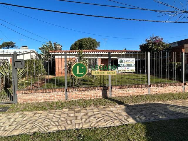 #1982 - Casa para Temporada en Parque del Plata - UY-CA - 2