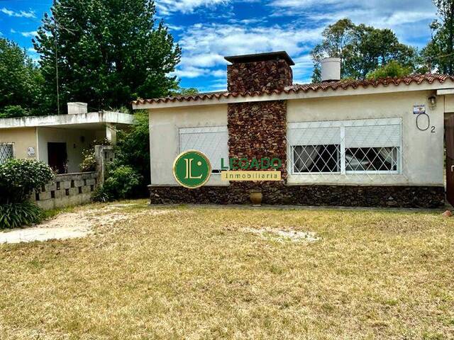 #1052 - Casa para Venta en Canelones - UY-CA - 1