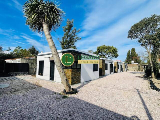 #1204 - Casa para Alquiler en Parque del Plata - UY-CA - 1