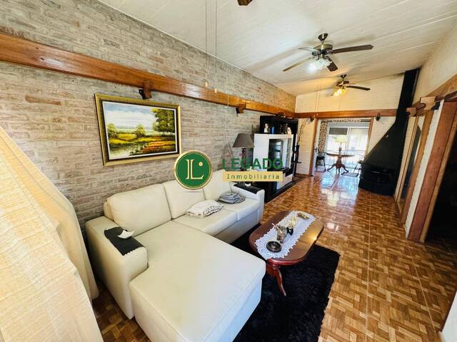#1351 - Casa para Venta en Las Toscas - UY-CA - 1