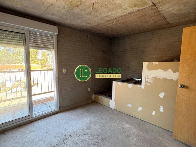 #1354 - Casa para Venta en Parque del Plata - UY-CA - 2