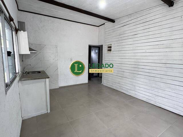 #1465 - Casa para Venta en Parque del Plata - UY-CA - 2