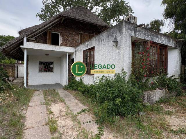 #1470 - Casa para Venta en Parque del Plata - UY-CA - 1
