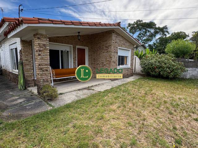 #1479 - Casa para Temporada en Parque del Plata - UY-CA - 2