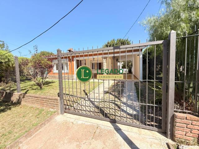 #1496 - Casa para Temporada en Las Toscas - UY-CA - 2