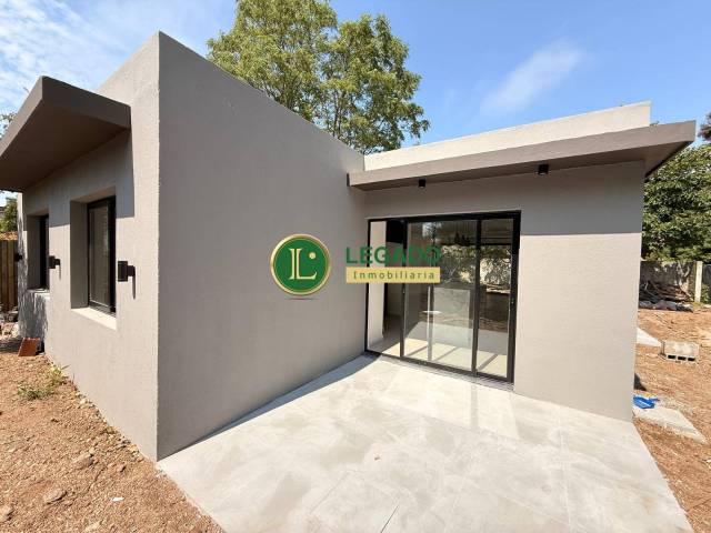 #1498 - Casa para Venta en Atlántida - UY-CA - 2